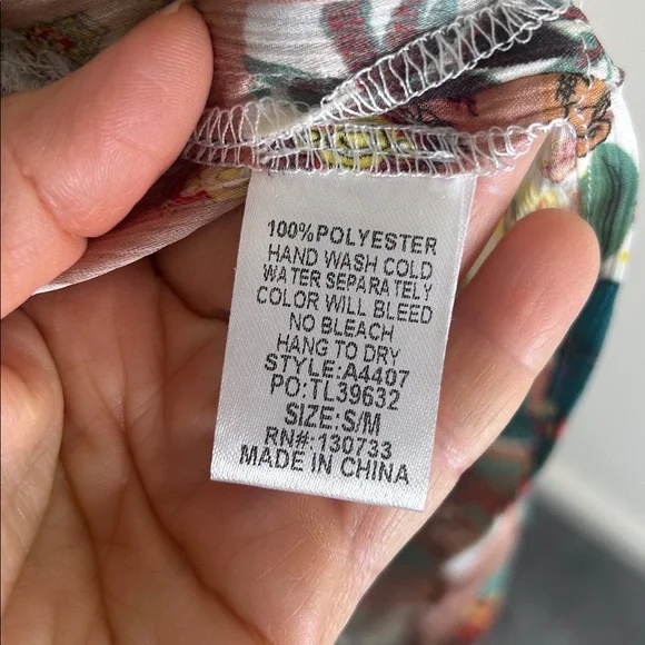 NWT UMGEE Boho Chic Floral Patchwork Pattern Kimono Size Small/Medium - Picture 13 of 14